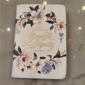 NWOT Floral Journal with Gold Text Zippered